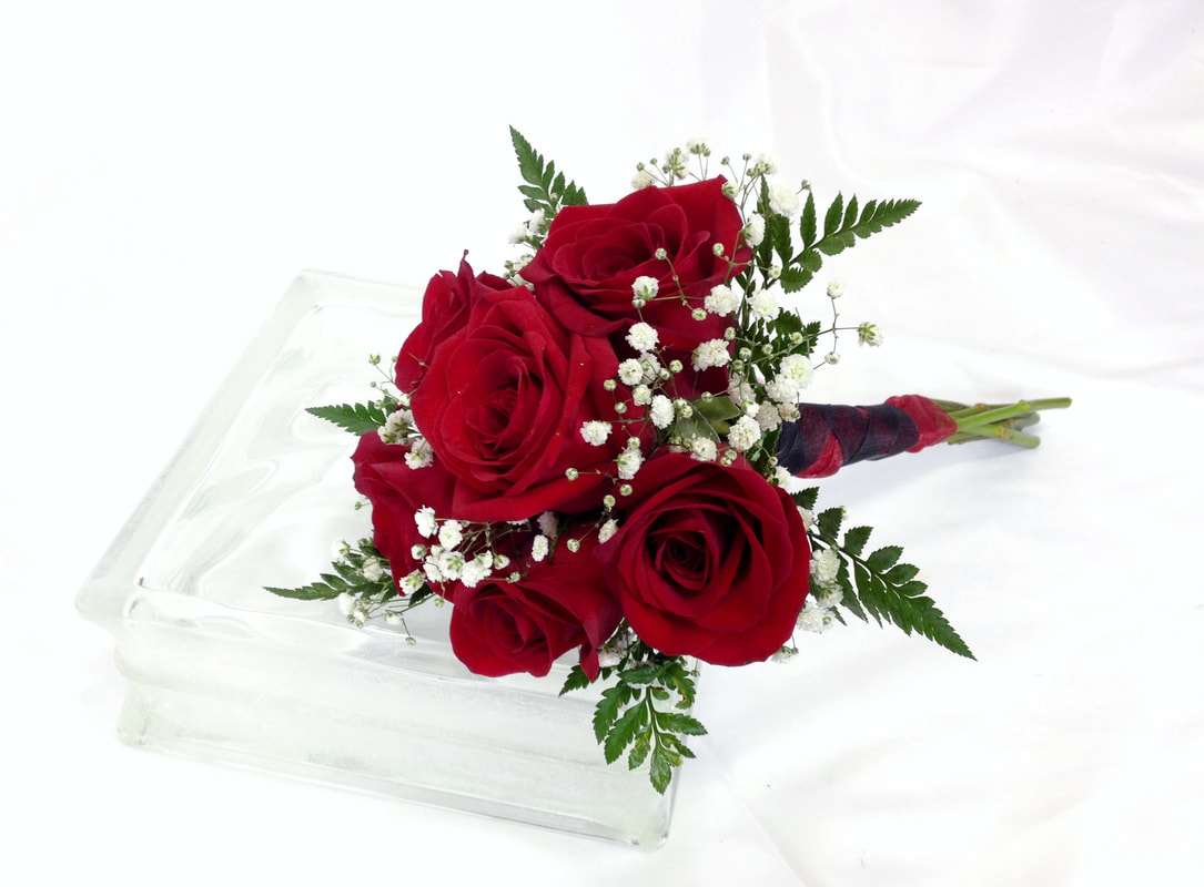Small Hand Tied Red Rose Bouquet