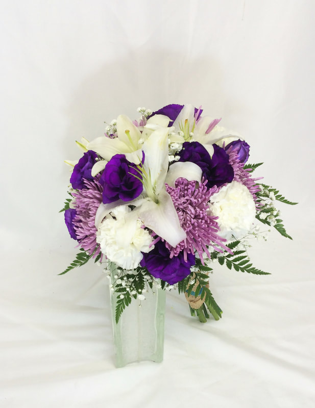 White lilies and Purple Lissy Bouquet