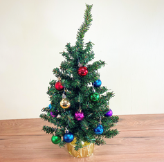 Decorated artificial tree