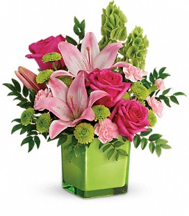 Teleflora's In Love With Lime Bouquet - Standard