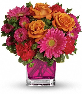 Teleflora's Turn Up The Pink - Standard